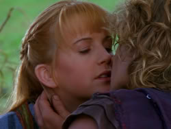 extant_XenaWarriorPrincess_1x13-AthensCityAcademyOfThePerformingBards_2194