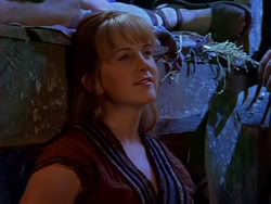 extant_XenaWarriorPrincess_1x13-AthensCityAcademyOfThePerformingBards_2205