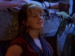 extant_XenaWarriorPrincess_1x13-AthensCityAcademyOfThePerformingBards_2207