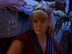 extant_XenaWarriorPrincess_1x13-AthensCityAcademyOfThePerformingBards_2211