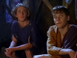 extant_XenaWarriorPrincess_1x13-AthensCityAcademyOfThePerformingBards_2213