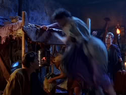 extant_XenaWarriorPrincess_1x13-AthensCityAcademyOfThePerformingBards_2227