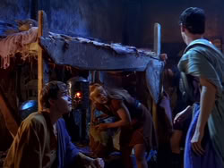 extant_XenaWarriorPrincess_1x13-AthensCityAcademyOfThePerformingBards_2228