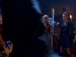extant_XenaWarriorPrincess_1x13-AthensCityAcademyOfThePerformingBards_2232