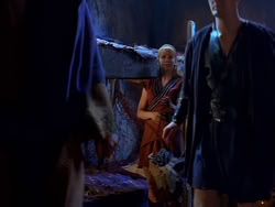 extant_XenaWarriorPrincess_1x13-AthensCityAcademyOfThePerformingBards_2234