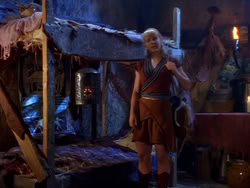extant_XenaWarriorPrincess_1x13-AthensCityAcademyOfThePerformingBards_2237