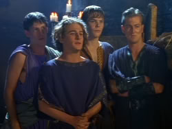 extant_XenaWarriorPrincess_1x13-AthensCityAcademyOfThePerformingBards_2253