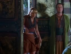 extant_XenaWarriorPrincess_1x13-AthensCityAcademyOfThePerformingBards_2286