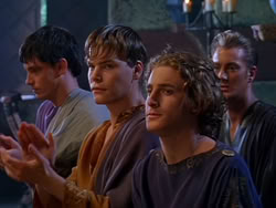 extant_XenaWarriorPrincess_1x13-AthensCityAcademyOfThePerformingBards_2307