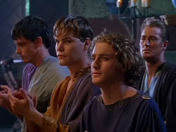 extant_XenaWarriorPrincess_1x13-AthensCityAcademyOfThePerformingBards_2308