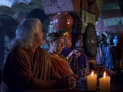 extant_XenaWarriorPrincess_1x13-AthensCityAcademyOfThePerformingBards_2311