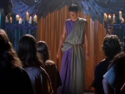 extant_XenaWarriorPrincess_1x13-AthensCityAcademyOfThePerformingBards_2326