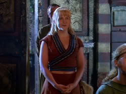 extant_XenaWarriorPrincess_1x13-AthensCityAcademyOfThePerformingBards_2327