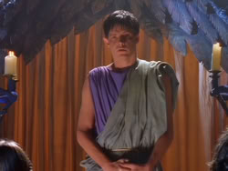 extant_XenaWarriorPrincess_1x13-AthensCityAcademyOfThePerformingBards_2334