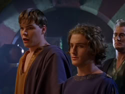 extant_XenaWarriorPrincess_1x13-AthensCityAcademyOfThePerformingBards_2368