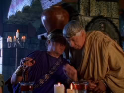 extant_XenaWarriorPrincess_1x13-AthensCityAcademyOfThePerformingBards_2401