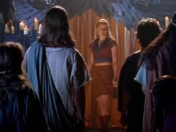 extant_XenaWarriorPrincess_1x13-AthensCityAcademyOfThePerformingBards_2430