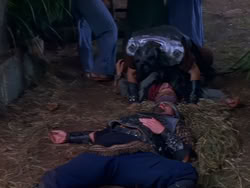 extant_XenaWarriorPrincess_1x13-AthensCityAcademyOfThePerformingBards_2524