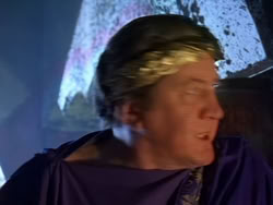 extant_XenaWarriorPrincess_1x13-AthensCityAcademyOfThePerformingBards_2551