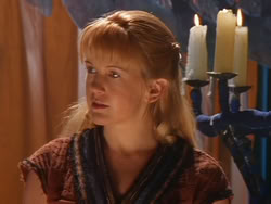 extant_XenaWarriorPrincess_1x13-AthensCityAcademyOfThePerformingBards_2563