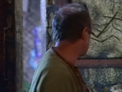 extant_XenaWarriorPrincess_1x13-AthensCityAcademyOfThePerformingBards_2576