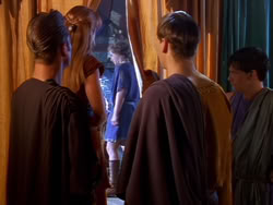 extant_XenaWarriorPrincess_1x13-AthensCityAcademyOfThePerformingBards_2588