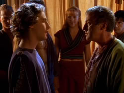 extant_XenaWarriorPrincess_1x13-AthensCityAcademyOfThePerformingBards_2609