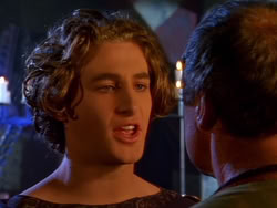 extant_XenaWarriorPrincess_1x13-AthensCityAcademyOfThePerformingBards_2618