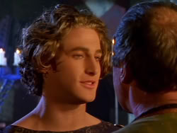 extant_XenaWarriorPrincess_1x13-AthensCityAcademyOfThePerformingBards_2621