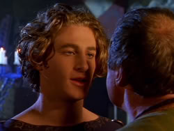 extant_XenaWarriorPrincess_1x13-AthensCityAcademyOfThePerformingBards_2623