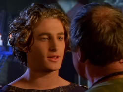 extant_XenaWarriorPrincess_1x13-AthensCityAcademyOfThePerformingBards_2632