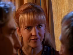 extant_XenaWarriorPrincess_1x13-AthensCityAcademyOfThePerformingBards_2642