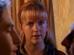 extant_XenaWarriorPrincess_1x13-AthensCityAcademyOfThePerformingBards_2647