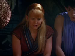 extant_XenaWarriorPrincess_1x13-AthensCityAcademyOfThePerformingBards_2730