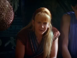 extant_XenaWarriorPrincess_1x13-AthensCityAcademyOfThePerformingBards_2733
