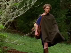 extant_XenaWarriorPrincess_1x13-AthensCityAcademyOfThePerformingBards_2782