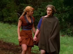 extant_XenaWarriorPrincess_1x13-AthensCityAcademyOfThePerformingBards_2790