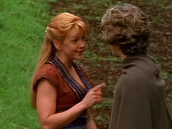 extant_XenaWarriorPrincess_1x13-AthensCityAcademyOfThePerformingBards_2821