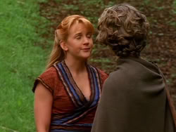 extant_XenaWarriorPrincess_1x13-AthensCityAcademyOfThePerformingBards_2826