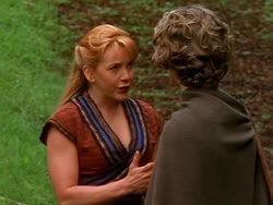 extant_XenaWarriorPrincess_1x13-AthensCityAcademyOfThePerformingBards_2828