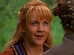 extant_XenaWarriorPrincess_1x13-AthensCityAcademyOfThePerformingBards_2840