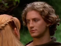 extant_XenaWarriorPrincess_1x13-AthensCityAcademyOfThePerformingBards_2856