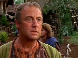 extant_XenaWarriorPrincess_1x13-AthensCityAcademyOfThePerformingBards_2890