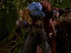 extant_XenaWarriorPrincess_1x13-AthensCityAcademyOfThePerformingBards_2909