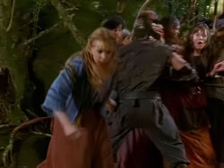 extant_XenaWarriorPrincess_1x13-AthensCityAcademyOfThePerformingBards_2917