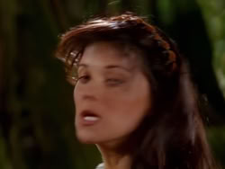 extant_XenaWarriorPrincess_1x13-AthensCityAcademyOfThePerformingBards_2918