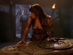 extant_XenaWarriorPrincess_1x13-AthensCityAcademyOfThePerformingBards_2932