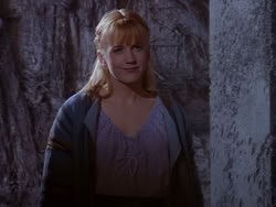 extant_XenaWarriorPrincess_1x13-AthensCityAcademyOfThePerformingBards_2939