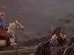 extant_XenaWarriorPrincess_1x13-AthensCityAcademyOfThePerformingBards_2963