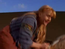 extant_XenaWarriorPrincess_1x13-AthensCityAcademyOfThePerformingBards_2973